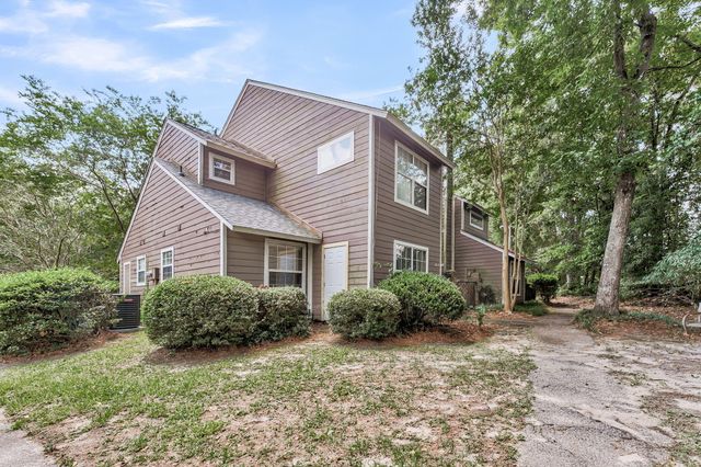 118 Luden Drive Apt B, Summerville, SC 29483
