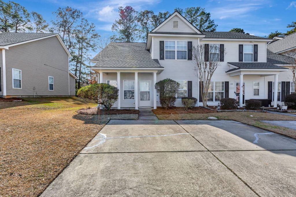 117 Lynches River Drive, Summerville, SC 29485