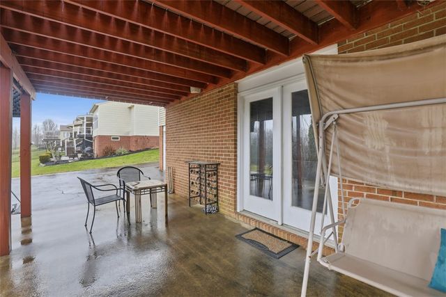 251 Field Club Circle, Robinson Twp, PA 15136