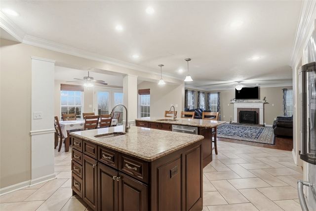 251 Field Club Circle, Robinson Twp, PA 15136