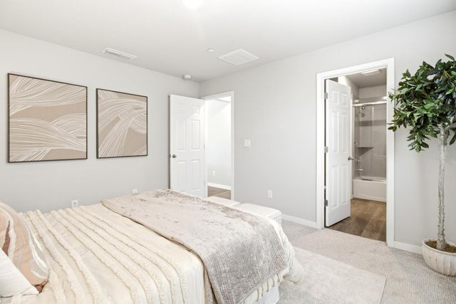1177 Swallowtail Dr, Roseville, CA 95747