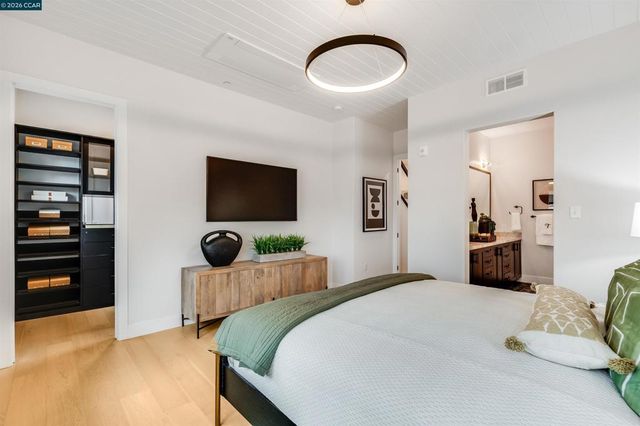 1112 Althea Terraces 1, Sunnyvale, CA 94086