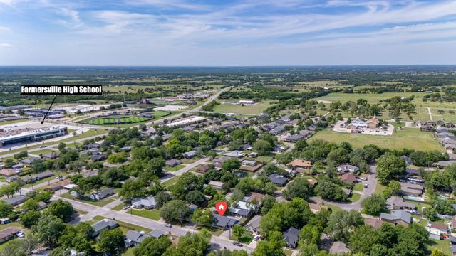 506 Pendleton Street, Farmersville, TX 75442