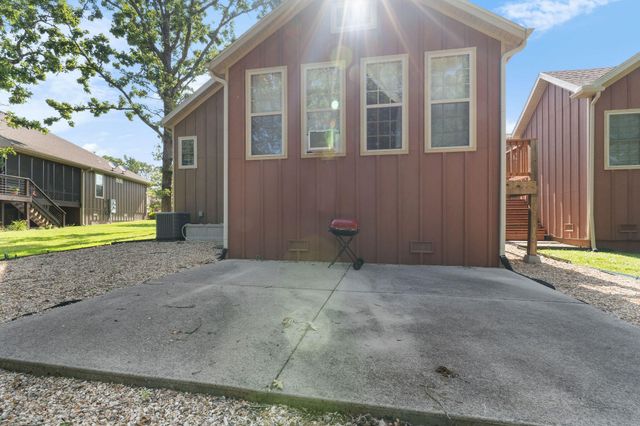 253 Cedar Glade Drive, Branson West, MO 65737