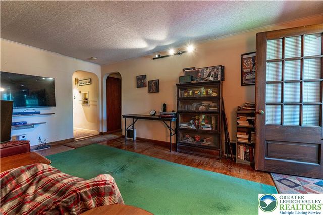 1409 North 18th Street, South Whitehall Twp, PA 18104