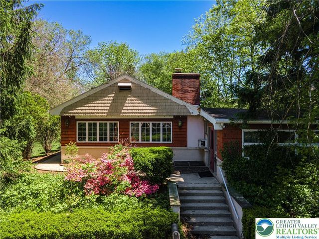 1409 North 18th Street, South Whitehall Twp, PA 18104