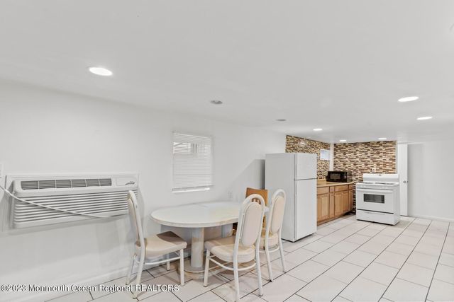 111 Lincoln Avenue, Seaside Heights, NJ 08751