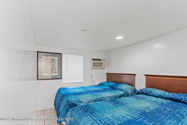 111 Lincoln Avenue, Seaside Heights, NJ 08751