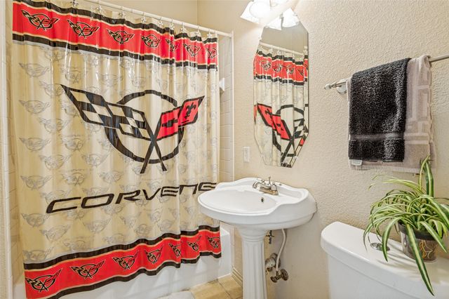 803 Mill Creek Road, Lancaster, TX 75146