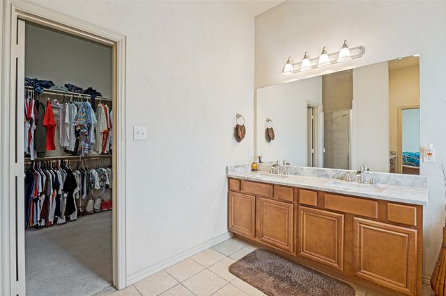 803 Mill Creek Road, Lancaster, TX 75146