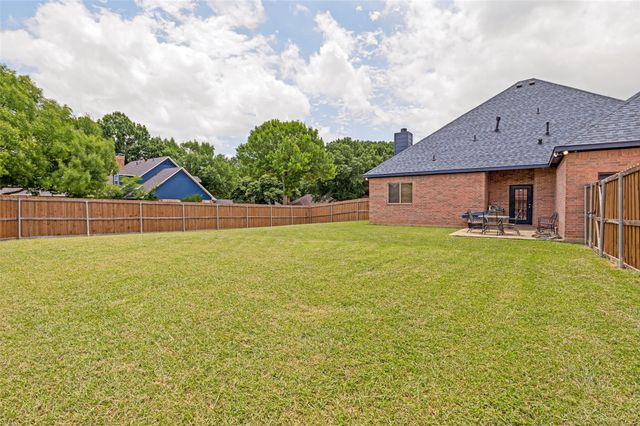 803 Mill Creek Road, Lancaster, TX 75146