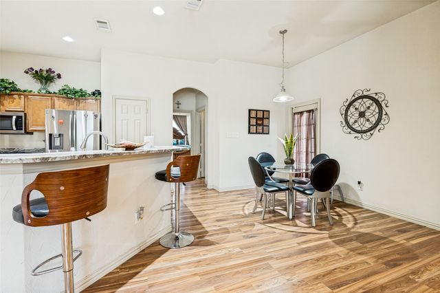 803 Mill Creek Road, Lancaster, TX 75146