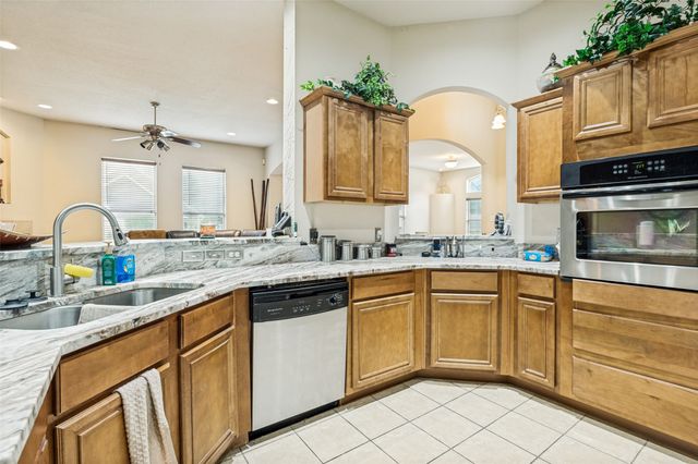 803 Mill Creek Road, Lancaster, TX 75146
