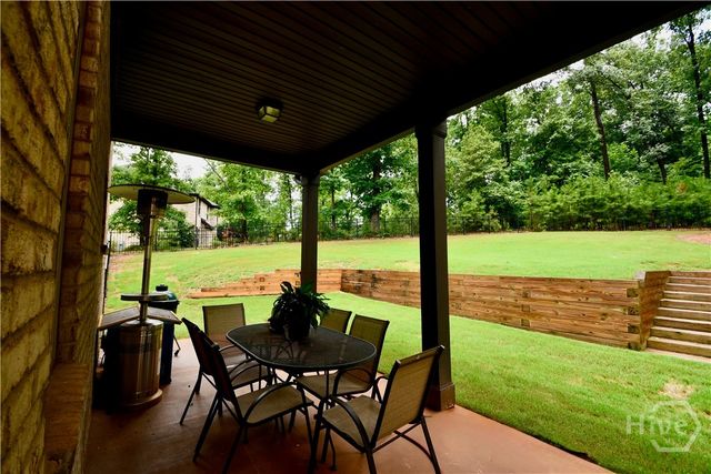 1140 Riverhill Drive, Bishop, GA 30621