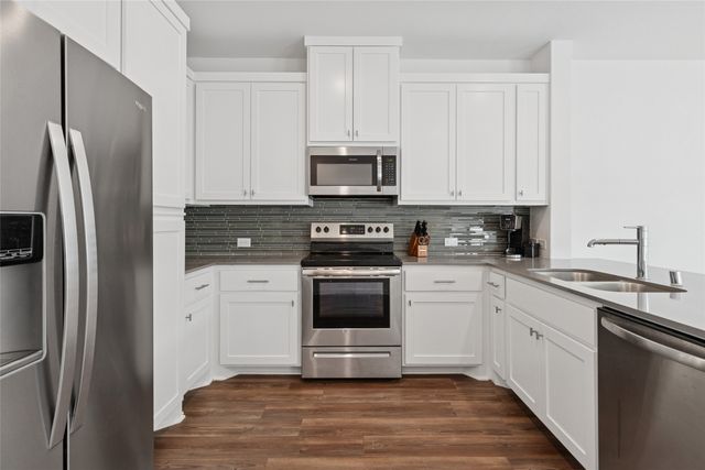 4703 Kindred Street, Haltom City, TX 76117