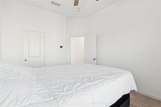 4703 Kindred Street, Haltom City, TX 76117