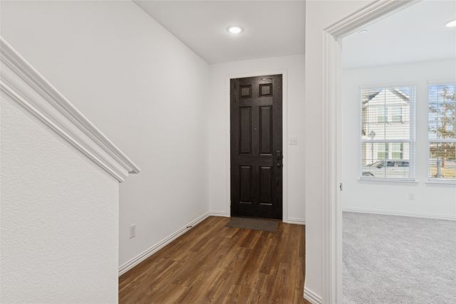 4703 Kindred Street, Haltom City, TX 76117