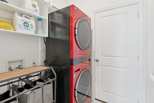 4703 Kindred Street, Haltom City, TX 76117