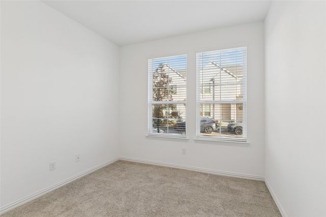 4703 Kindred Street, Haltom City, TX 76117