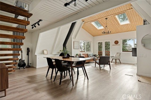 31442 Ocean View, Running Springs, CA 92382