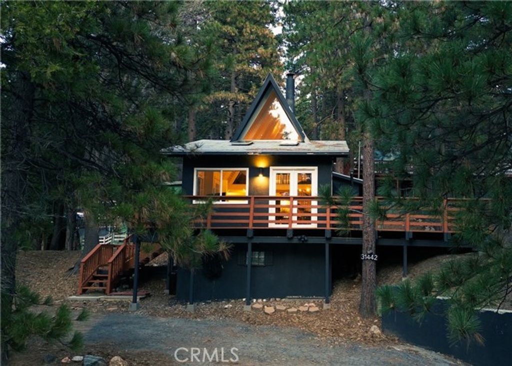 31442 Ocean View, Running Springs, CA 92382