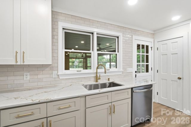4020 Glen Haven Drive SW, Concord, NC 28027