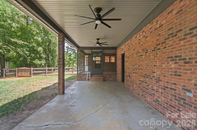 4020 Glen Haven Drive SW, Concord, NC 28027