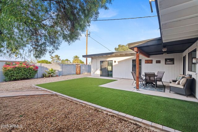 3732 E Altadena Avenue, Phoenix, AZ 85028