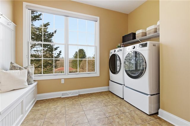 280 Sienna Trl, Peters Twp, PA 15367