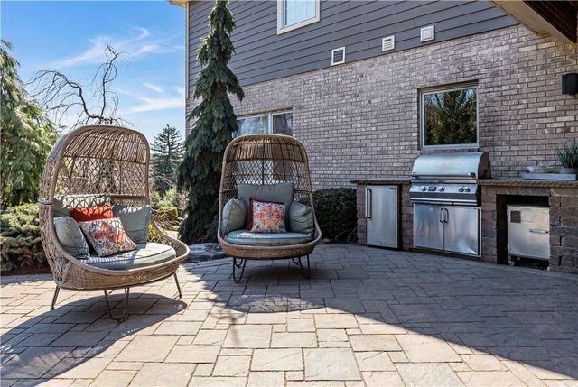 280 Sienna Trl, Peters Twp, PA 15367