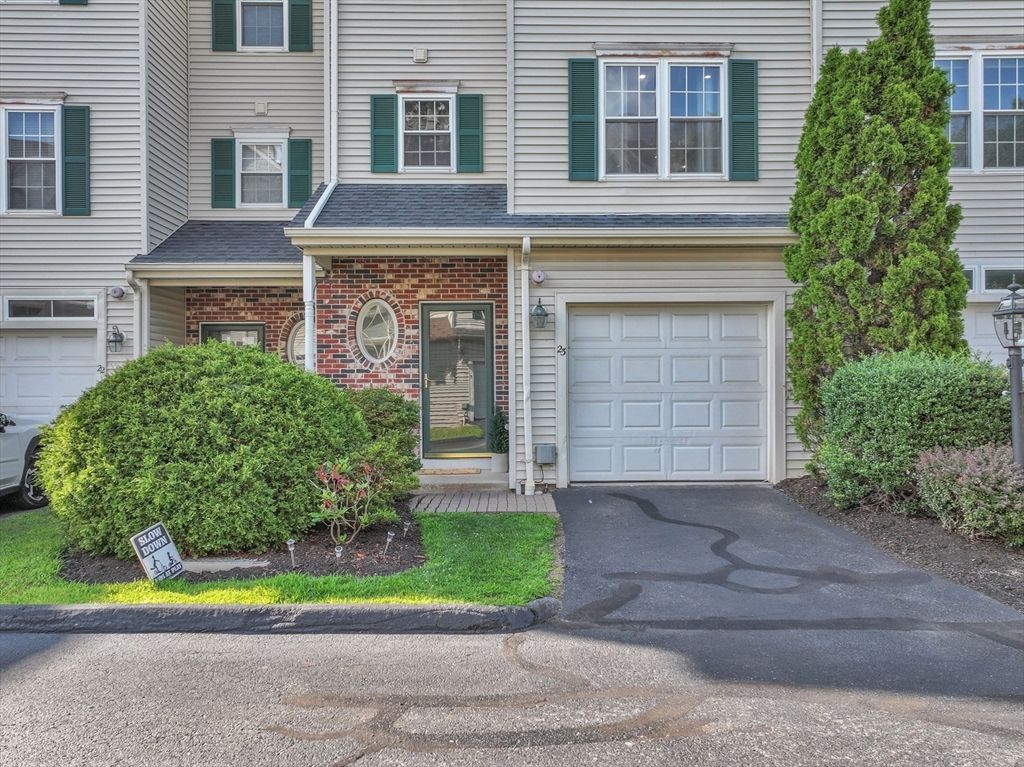 67 N Quinsigamond Ave 23, Shrewsbury, MA 01545