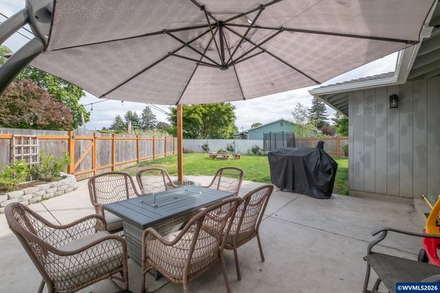 2261 Fulton Pl SE, Albany, OR 97322