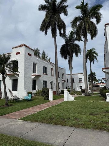 817 Tyler Street 10, Hollywood, FL 33019