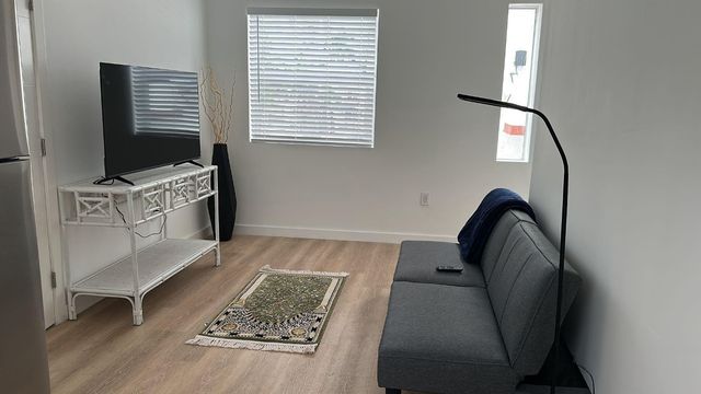 817 Tyler Street 10, Hollywood, FL 33019