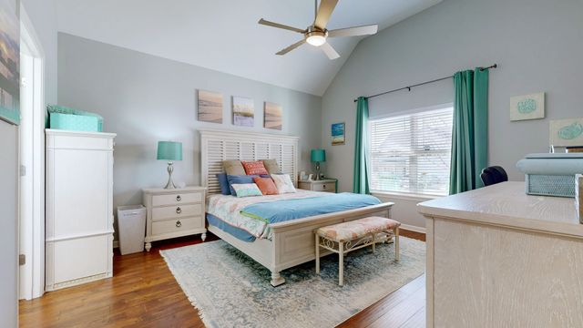 765 Garland Dr, Hermitage, TN 37076