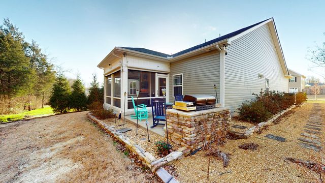 765 Garland Dr, Hermitage, TN 37076