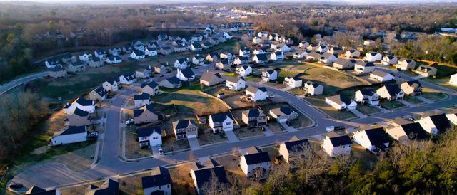 765 Garland Dr, Hermitage, TN 37076