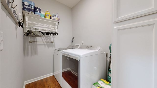 765 Garland Dr, Hermitage, TN 37076