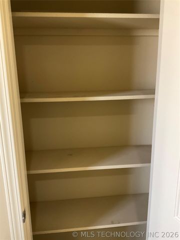 11903 S Nandina Street, Jenks, OK 74037