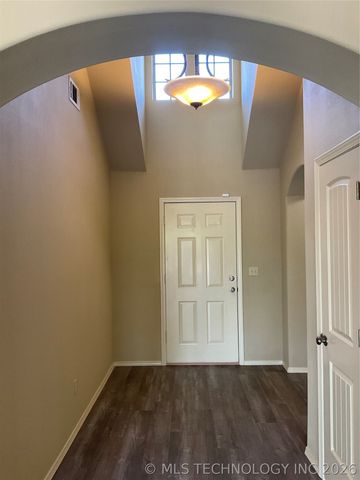 11903 S Nandina Street, Jenks, OK 74037