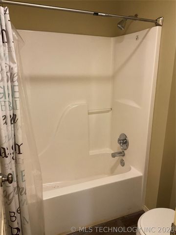 11903 S Nandina Street, Jenks, OK 74037