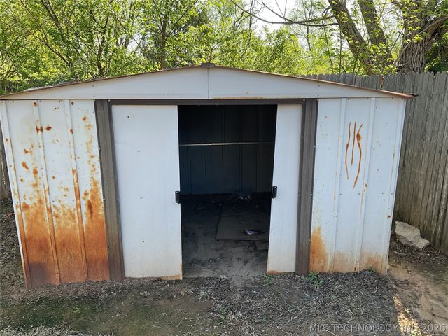 11903 S Nandina Street, Jenks, OK 74037