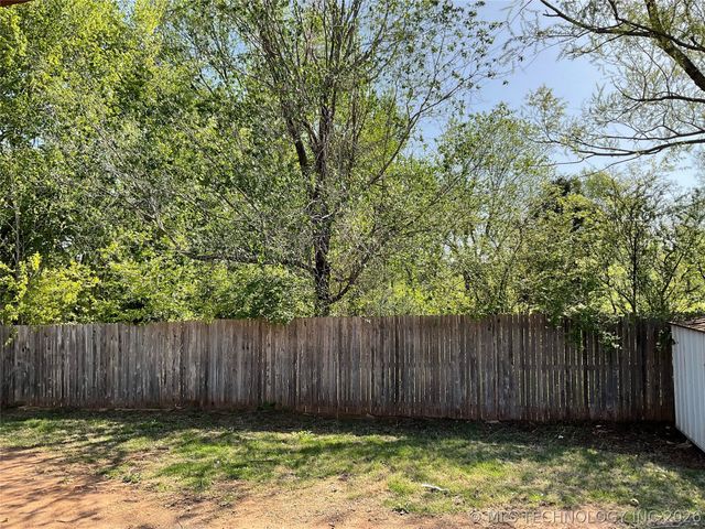 11903 S Nandina Street, Jenks, OK 74037