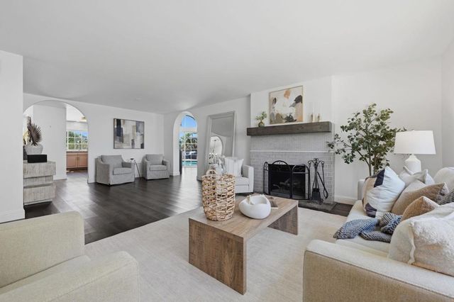1619 MAPLELEAF CT, Encinitas, CA 92024