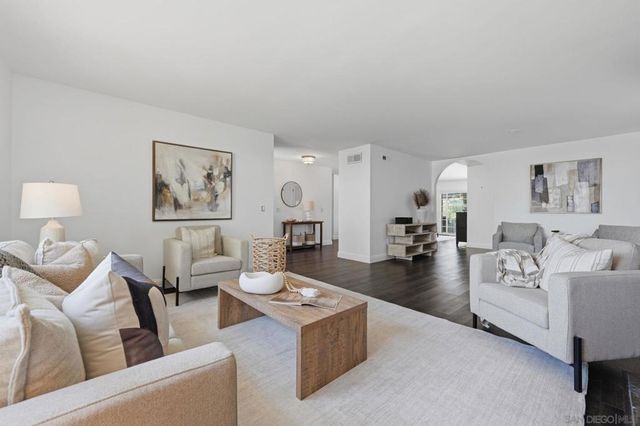 1619 MAPLELEAF CT, Encinitas, CA 92024