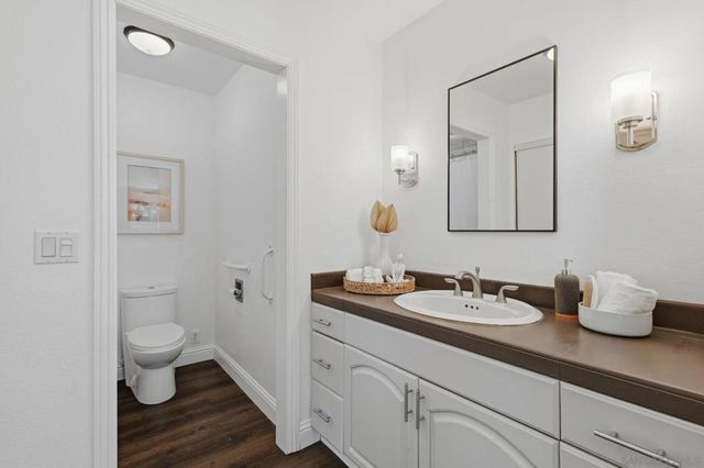 1619 MAPLELEAF CT, Encinitas, CA 92024