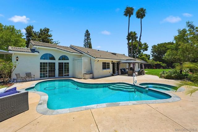 1619 MAPLELEAF CT, Encinitas, CA 92024