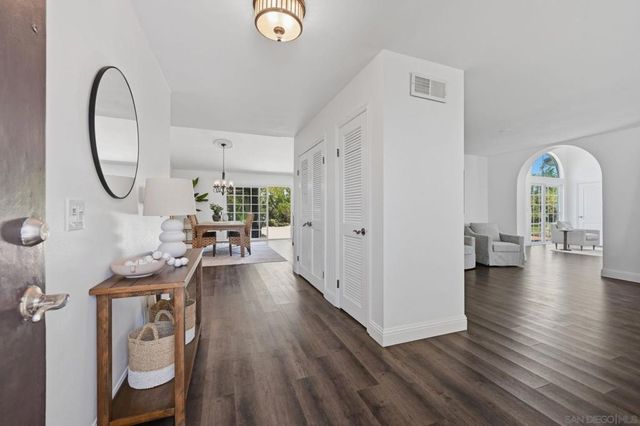 1619 MAPLELEAF CT, Encinitas, CA 92024