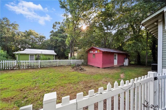 229 N Church Street, Winterville, GA 30683