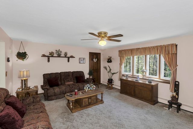 7 Mount Hitchcock Rd, Wales, MA 01081